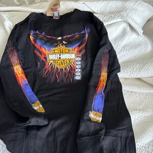 Long sleeved Harley Davidson tee shirt